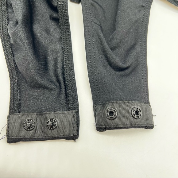 Zara Black Textured V-Neck Top - Picture 7 of 8